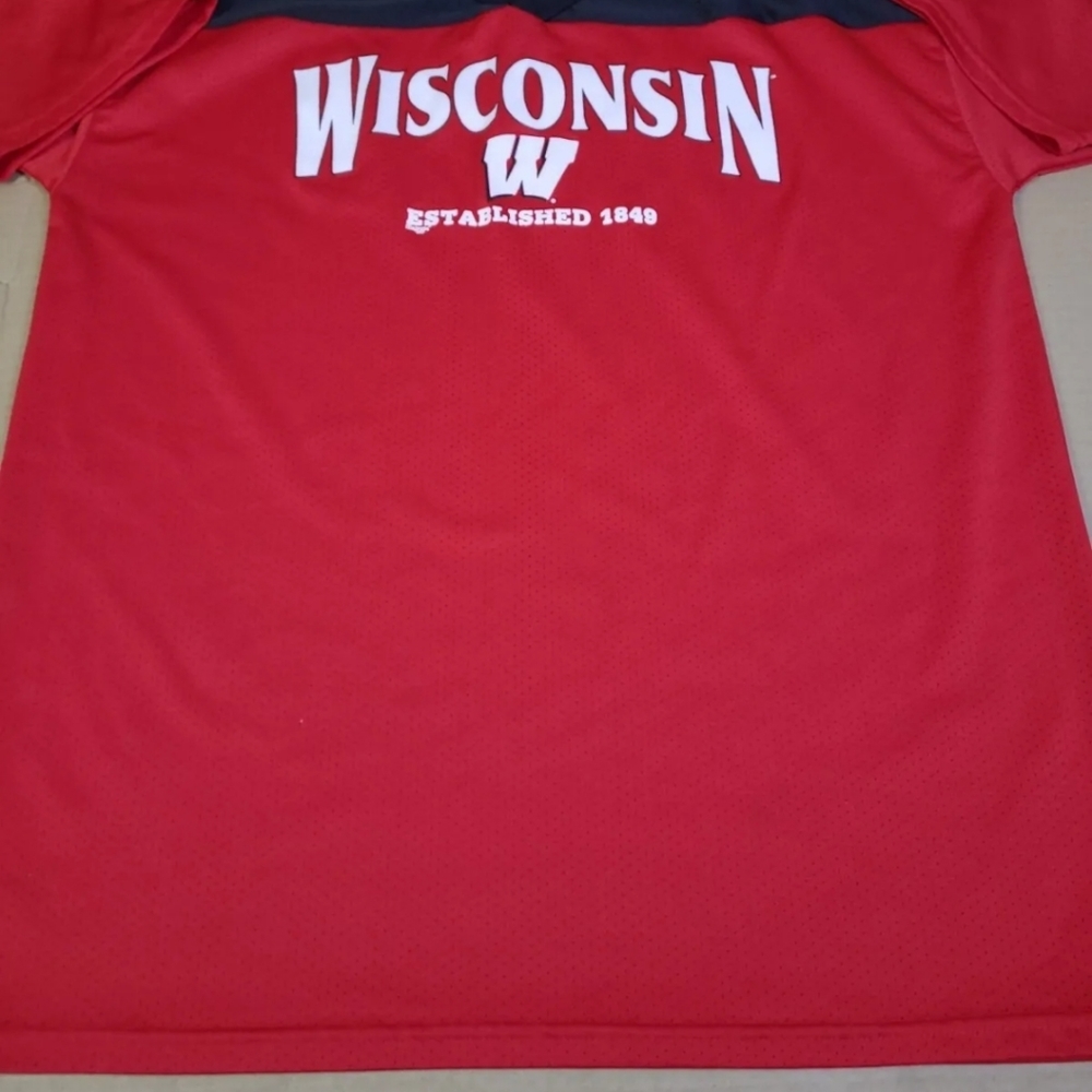Vintage 90s Wisconsin Badgers UW Mesh Jersey T-Shirt Majestic USA Made - Picture 3 of 12